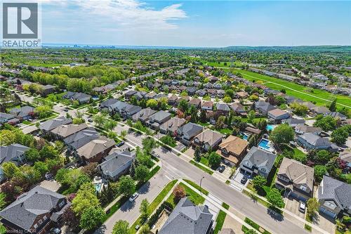 2178 Berwick Drive, Burlington, ON 