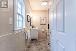 Primary Ensuite - 