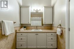 Main 4 piece Bathroom - 