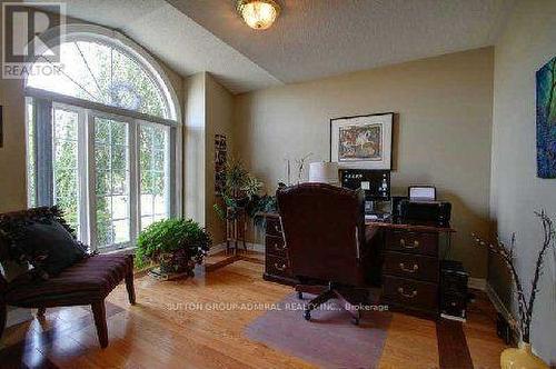 MAIN LEVEL - 153 NIAGARA DRIVE , Oshawa, Ontario L1G 8A6 4