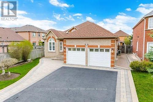 222 CAPRONI DRIVE  Vaughan, ON L6A 1X7