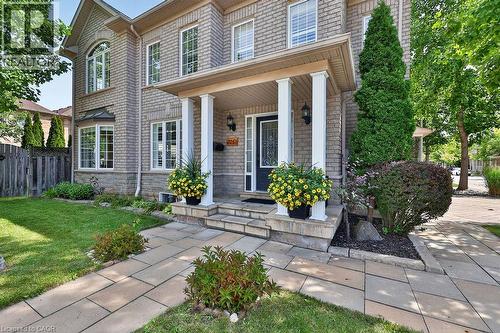 2261 Seton Crescent, Burlington, ON 