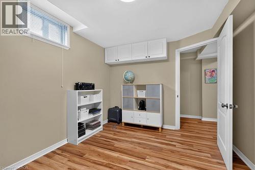 2261 Seton Crescent, Burlington, ON 