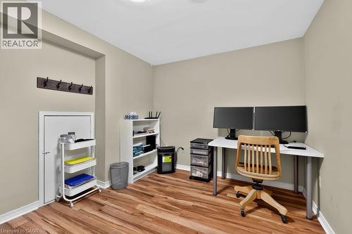 2261 Seton Crescent, Burlington, ON 