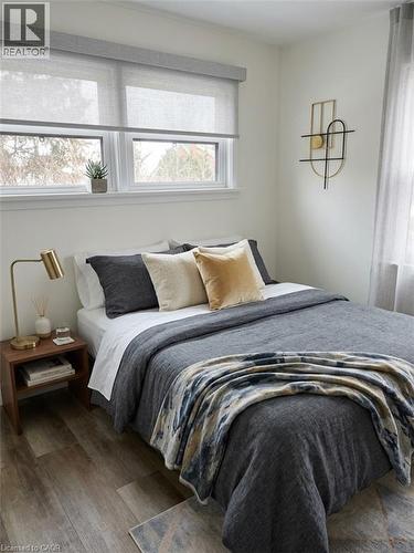 27 Winslow Drive, Kitchener, ON 