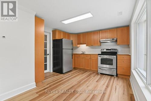 New vinyl plank floors, LED lights, & fresh paint - 2555 Regina Street, Ottawa, ON 