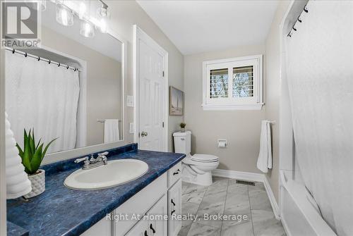 1252 Britannia Road, Burlington, ON 