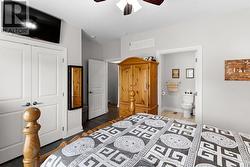 PRIMARY BEDROOM WITH ENSUITE - 