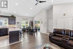 ACCESS TO THE GARAGE FROM LIVING/DINING - 