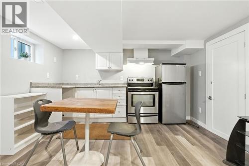 5039 ARMOURY Street Unit# Lower , Niagara Falls, Ontario L2E 1T3 4