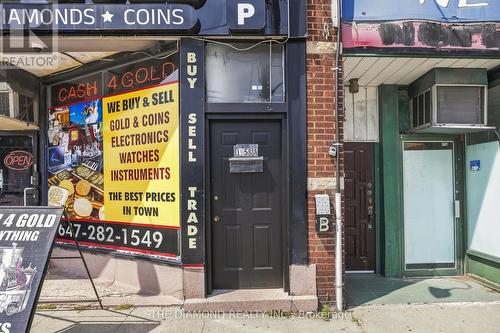 1958A EGLINTON AVENUE W , Toronto, Ontario M6E 2J8 2