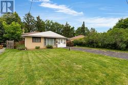 208 GARSON STREET Barrie, ON L4N 3Y7