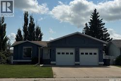 414 Darlington STREET E Yorkton, SK S3N 4A1