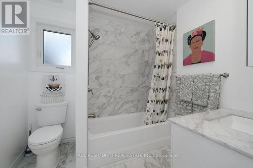4 Piece Bathroom - 34 Brenda Crescent, Ottawa, ON 