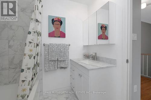 4 Piece Bathroom - 34 Brenda Crescent, Ottawa, ON 