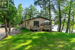 2 UB6A ROAD Rideau Lakes, ON K0E 0B3