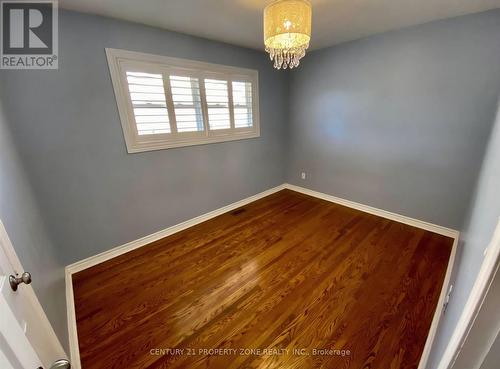 5439 Cornwall Crescent, Burlington, ON 