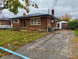 92 ST PATRICK STREET Kawartha Lakes (Lindsay), ON K9V 1R6