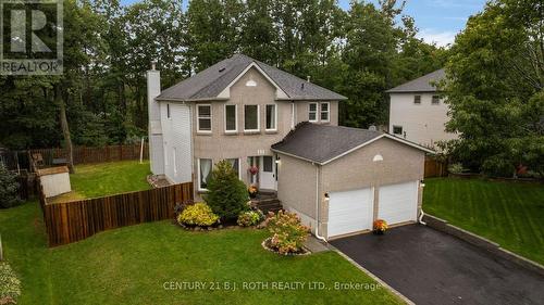 131 BROWNING TRAIL  Barrie, ON L4N 6R2