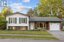 989 CAHILL DRIVE W Ottawa, ON K1V 9H9