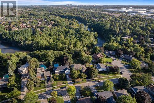21 Kenninghall Boulevard, Mississauga, ON 