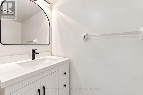 1107 Upper Village Drive, Mississauga, ON 