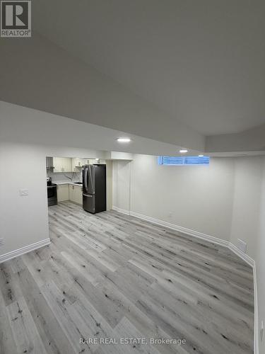 LOWER - 6 COUNTRY RIDGE COURT , Brampton, Ontario L6P 3S2 2