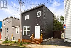 5 Balsam Street St.Johns, NL A1C 4B7
