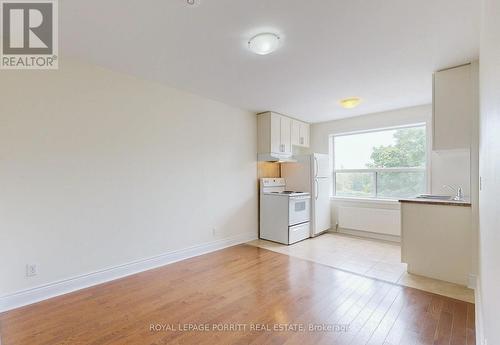 6 - 3511 LAKE SHORE BOULEVARD W , Toronto, Ontario M8W 1N5 4
