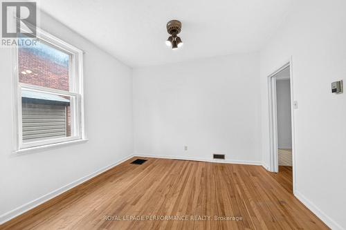 152 Bayswater Avenue, Ottawa, ON 