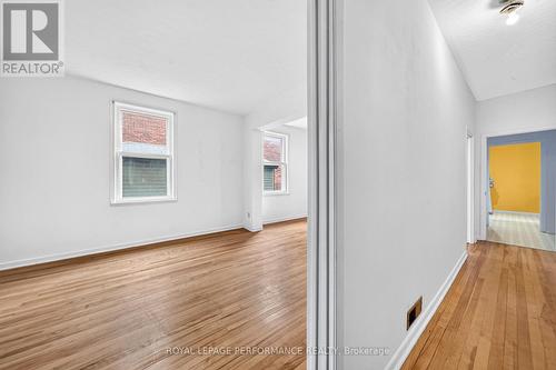 152 Bayswater Avenue, Ottawa, ON 
