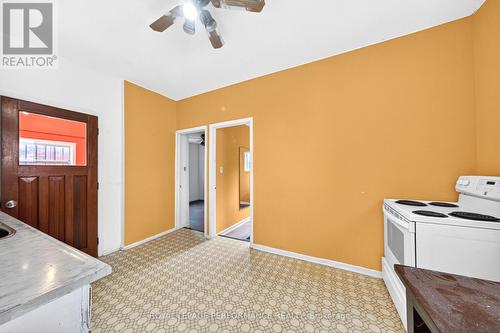 152 Bayswater Avenue, Ottawa, ON 