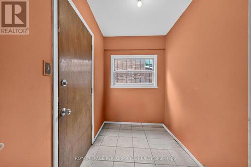 152 Bayswater Avenue, Ottawa, ON 