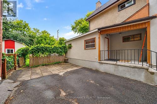 152 Bayswater Avenue, Ottawa, ON 