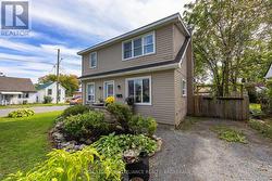 2 DUNKIRK AVENUE Kingston (East Of Sir John A. Blvd), ON K7K 2H4