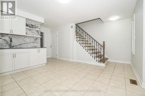 UPPER - 125 VIELLA STREET , Toronto, Ontario M6N 5C7 4