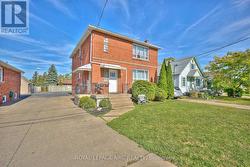 100 TOWNLINE W ROAD St. Catharines (Burleigh Hill), ON L2T 1P7