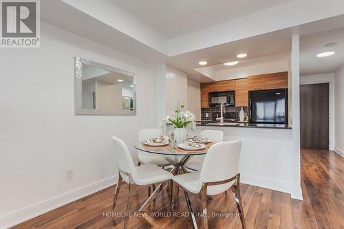 3211 - 125 VILLAGE GREEN SQUARE , Toronto, Ontario M1S 0G3 2