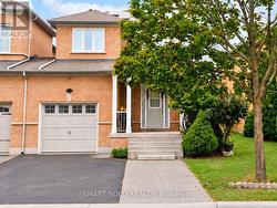 75 RIDEAU DRIVE Richmond Hill, ON L4B 4P1