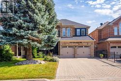 7350 GLAMORGAN WAY Mississauga, ON L5N 7Z3