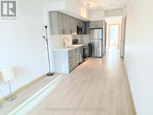 C1-201 - 3423 SHEPPARD AVENUE E , Toronto, Ontario M1T 3K5 3