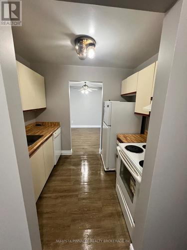 303 - 727 DEVERON CRESCENT , London South (South T), Ontario N5Z 4X4 4