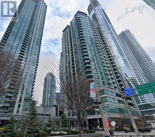 409 - 16 YONGE STREET , Toronto, Ontario M5E 2A1 2