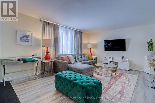 5 BELLEFONTAINE STREET , Toronto, Ontario M1S 1J6 4