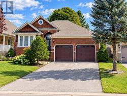 43 KIMBERLY DRIVE Whitby, ON L1M 1K5