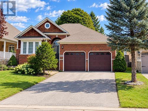 43 KIMBERLY DRIVE  Whitby, ON L1M 1K5