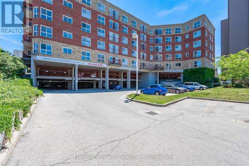 107 - 20 ST GEORGE STREET  Kitchener, ON N2G 2S7