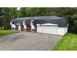 102 Route 133 Shediac Cape, NB E4P 3E2