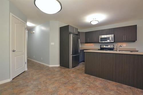1939 Alexander Ave, Winnipeg, MB 