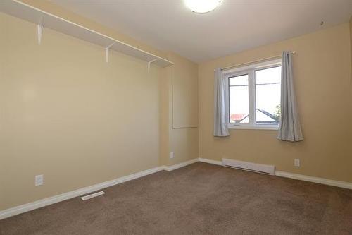 1939 Alexander Ave, Winnipeg, MB 